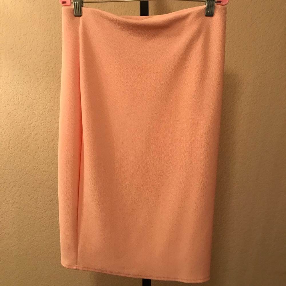 New peach color skirt size L